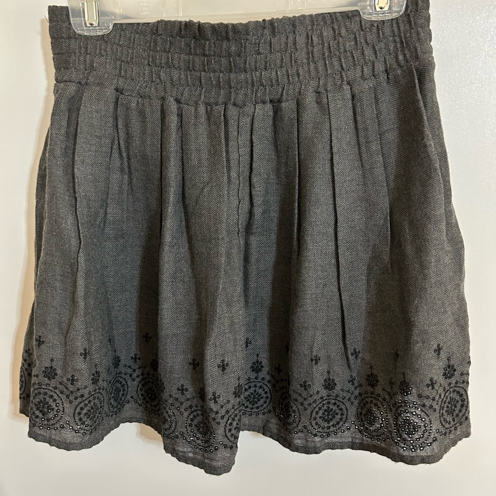 American Eagle grey skirt - Picture 3 of 3